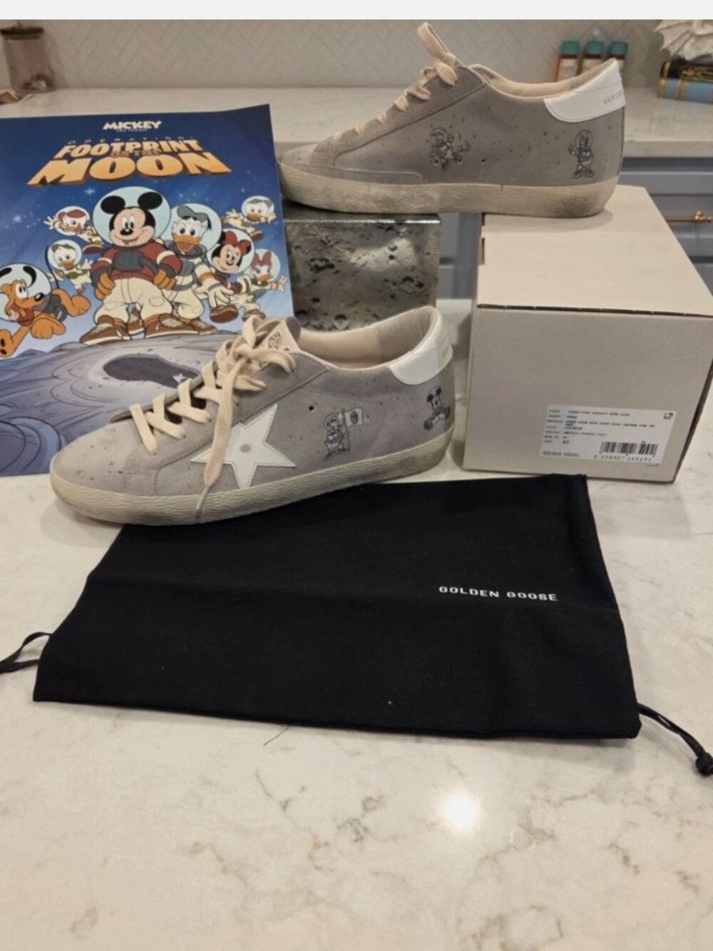 Disney Golden Goose Womens Size 40 Limited Edition